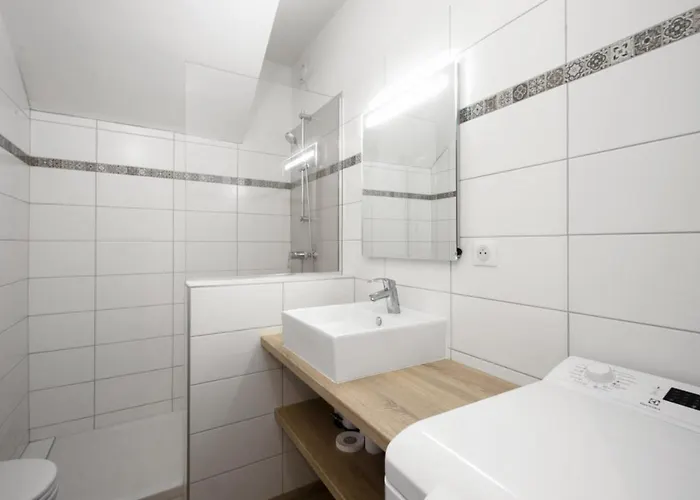 Painel - 3 Etoiles - Welkeys Биарриц